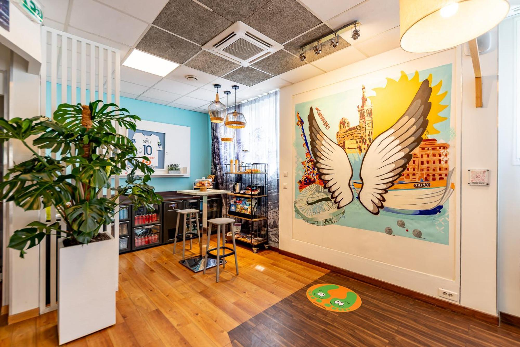 Ibis Styles Marseille Centre Prado Place Castellane Ngoại thất bức ảnh